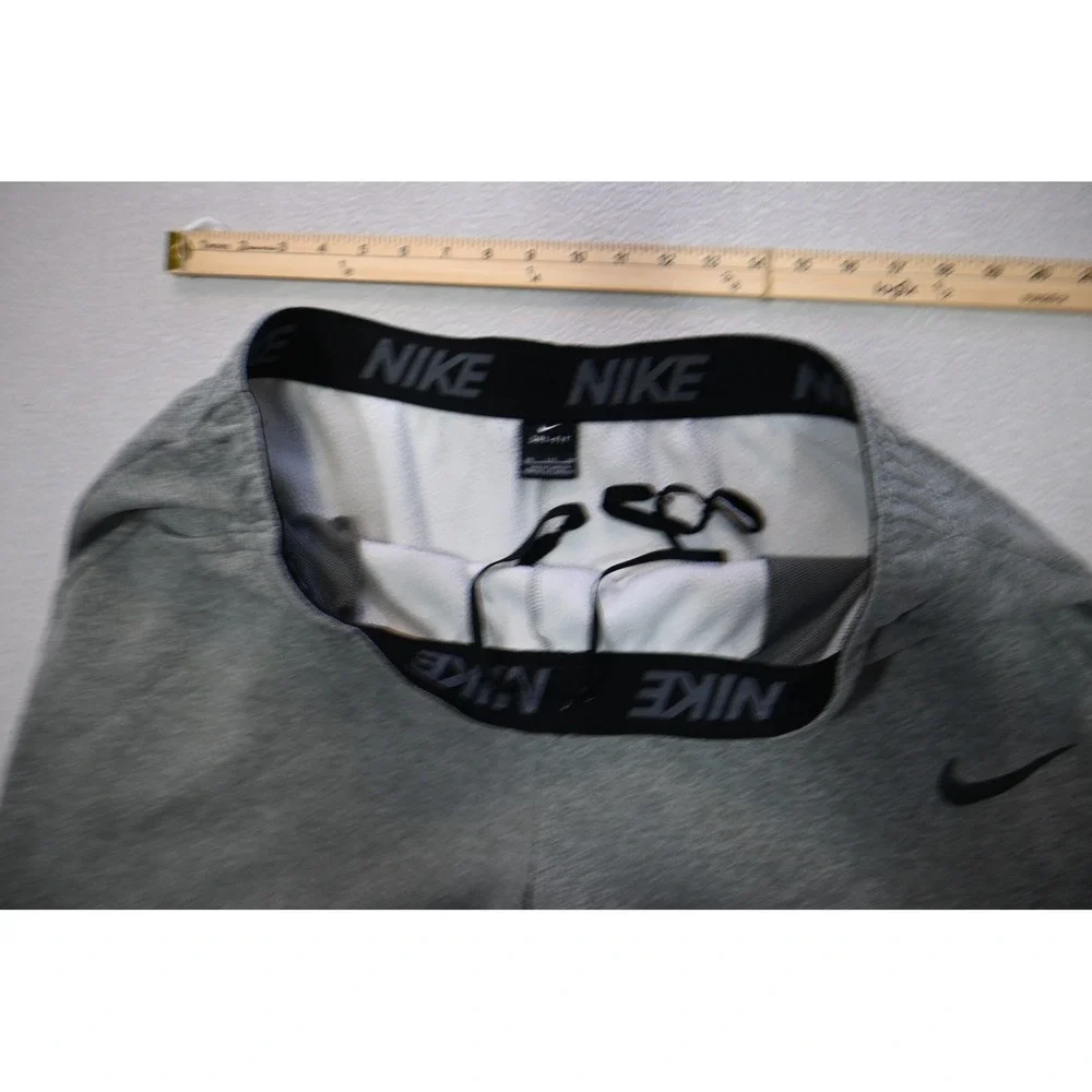 Nike therma fit